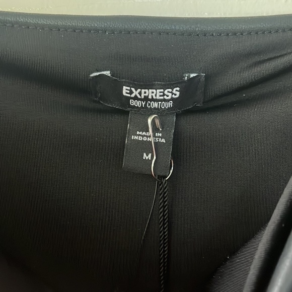 express faux leather body contour crop corset NWT - Picture 4 of 6